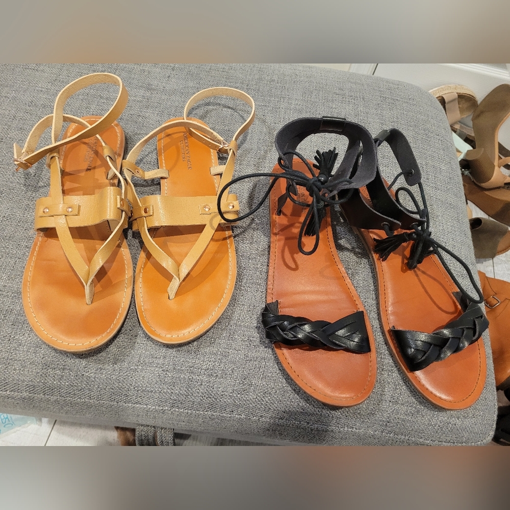 Bundle of American Eagle sandals 10 VGUC